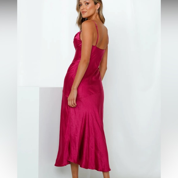 Hello molly wanted on the dance floor midi size small NWT never worn Fuchsia - Picture 4 of 12